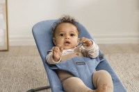 Little Pea BabyBjorn Bouncer Bliss-blue-woven melange_lifestyle